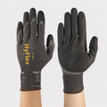 Ansell HyFlex 11-931 Oil Grip Gloves